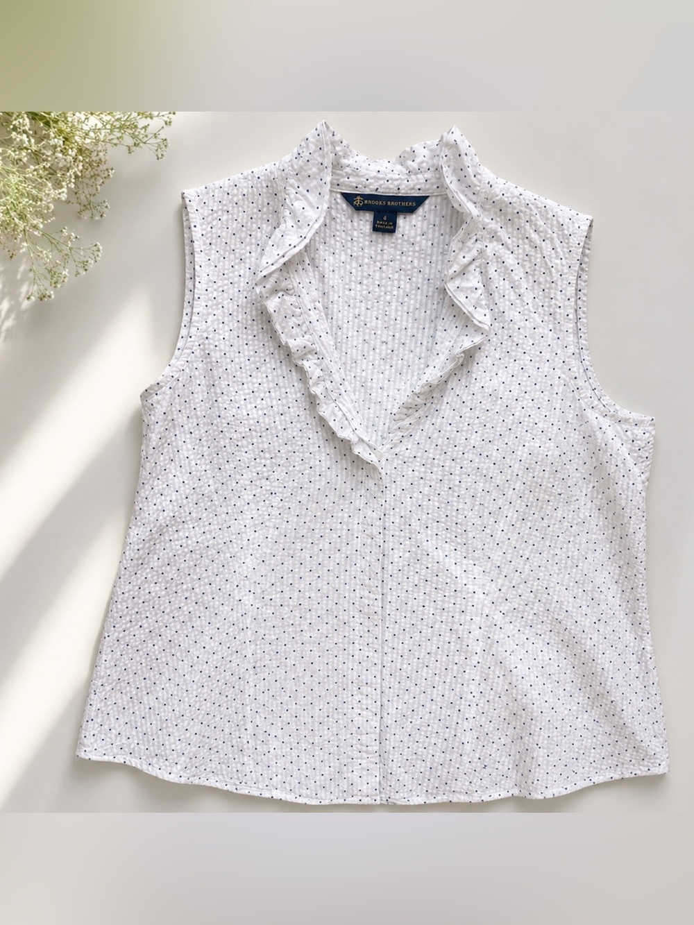 Brooks Brothers White Swiss Dot Sleeveless Ruffle Top Size 4 100% Cotton